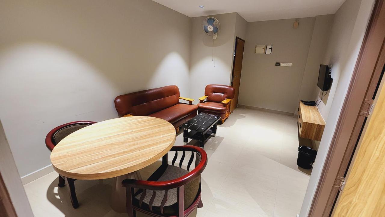 Hotel Muziris Manor Residency Kochi Zewnętrze zdjęcie